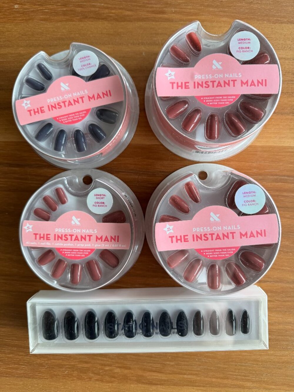 Olivia& June, Static Nails Press on Nails Bundle